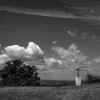 Kříž, Pouzdřanská step