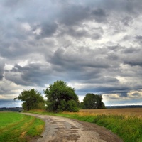 V podvečer