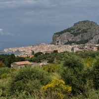 město Cefalu