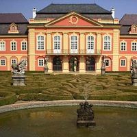 Zámek Dobříš