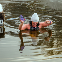 Bez mobilu ani ránu 