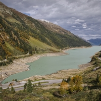 Nad horskou přehradou