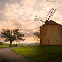 Podvečer u větrníku