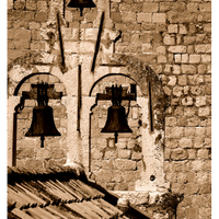 Jen takový cvak z nudy... Viselo mi cosi na krku a na tom byl takový čudlík. A tak jsem ho zkusil zmáčknout....