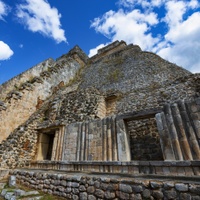 Kouzelníkova pyramida