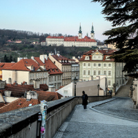 Časné ráno v podhradí 