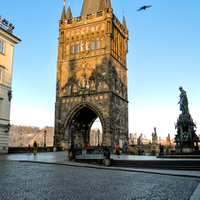 Ráno u Staroměstské mostecké věže 