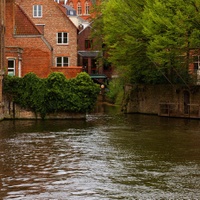 V Bruggách