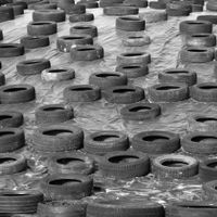 Winter and summer tyres